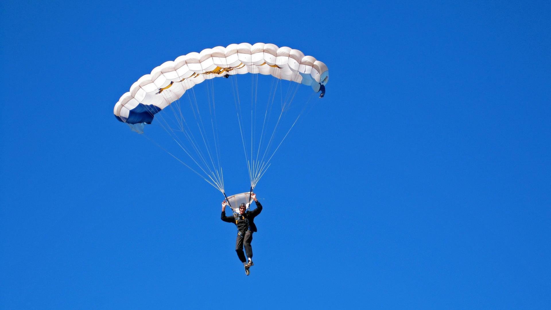 开云入口-德甲球队全球青训合作更上新台阶，德甲18支球队